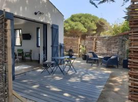 Chambres D'hôtes - Noirmoutier، فندق في LʼÉpine