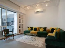 Luxury Artist Loft Apartment - Best location