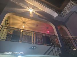 Gilbert Dai Ventures、Ashalebotweのホテル