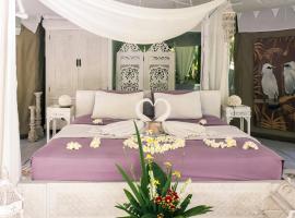 Sandat Glamping Tents, ξενοδοχείο στο Ουμπούντ