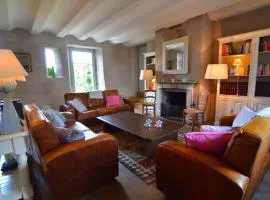 Luxurious Farmhouse in Falaen with Sauna