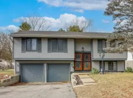 6 Mi to Dtwn Toledo! Family-Friendly Haven w/ Deck