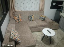 Serene homes, hotell i Kinoo