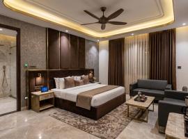 Hotel CLOVE Near IGI Airport Delhi โรงแรมในนิวเดลี