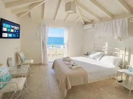 Ammos Boutique Rooms-Seafront Stay in Elafonisos