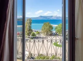 Acropol Seaview Apartment in Corfu Old Town by the Old Port