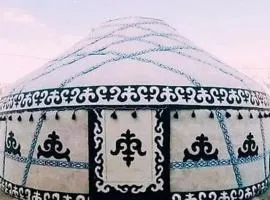 Yurt Camp Tunduk