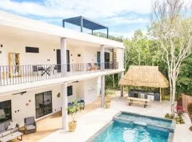 Jungle Retreat with Master Suites