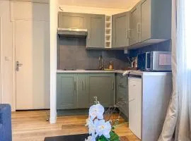 Doux Pavillon- LAstra -10min Disney-Free Parking