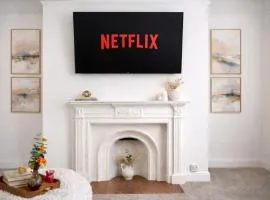 The Larkhall Retreat- Bath Quiet Village Near City Centre