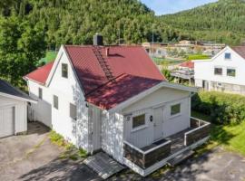 Gullvikvegen 33, hotel v destinaci Namsos