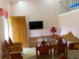 cavinitan transient house, hotel v Viracu