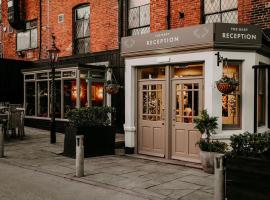 The Hart, готель у місті Ютоксетер