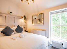 Charming Howth Marina Retreat, Hotel in Dublin