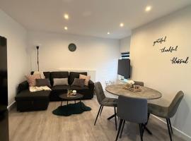 Cosy 2-Bedroom Flat in the heart of Melton Mowbray, Leicestershire: Melton Mowbray şehrinde bir otel