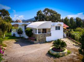 Flora Beach House, hotel a Kremasti