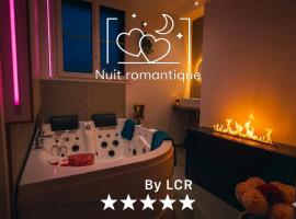 Cocon de la Tour - Jacuzzi - Nuit Romantique, Hotel in Compiègne