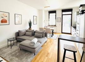 Weinheim में, होटल NIRO I Design City Apartment, Dachterrasse, modern, Top Lage, Zentrum, W-LAN, TV