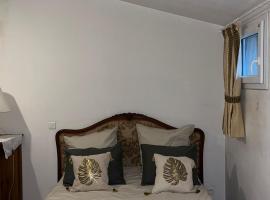 Gite Thérèse, hotel i Montferrer