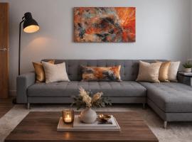 Imperial Riverside Retreat- Step Free Access With Free Parking Area, hotel Bathban