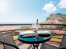 Seaside Orchid-Ocean & Mountain Views-Free Parking-Walk to Câmara de Lobos