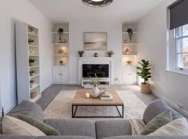 Luxury Georgian Cottage Maisonette- Central Bath With Parking