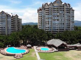 Departamento exclusivo condominio Bosquemar โรงแรมในกอนเซปซิออน