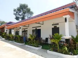 David's Hostel & Restaurant