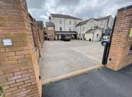 Earle House Serviced Apartments