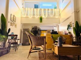 Hee Pee hostel Buriram, hotel 