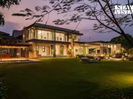 StayVista at The Palmnest with BBQ & Bonfire