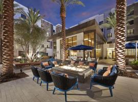 Homewood Suites by Hilton San Diego Hotel Circle/SeaWorld Area, hotel di San Diego