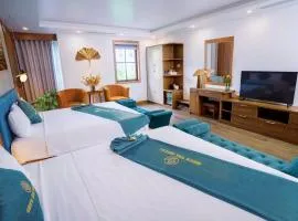 Crysstall Halong Boutique Hotel