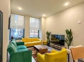 Your Downtown Oasis, Pool Gym in Building Steps from Dining and Top Sights