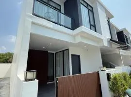 Villa La Richie - Luxury Townhouse in a comfortable area