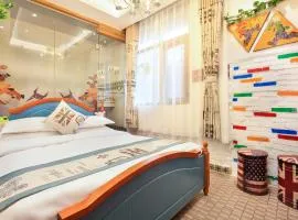 漫童梦幻艺术设计师民宿西街店