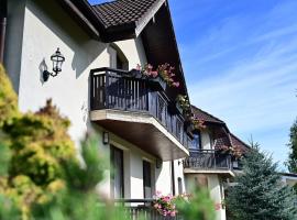 Natura Family Resort – hotel w mieście Avrig