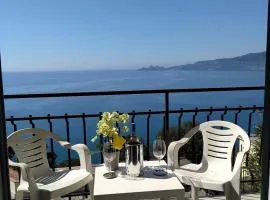 Il tuo mare, fra Portofino e le 5 Terre - Your sea, between Portofino and the Cinque Terre