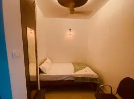 Sreekandeswara flower house