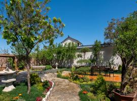 Floral Chunyuan Hotel, Longmen Grottoes – hotel w mieście Luoyang