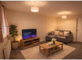 Sleeps 9- Garden- Parking- WiFi- Near uea and nnuh