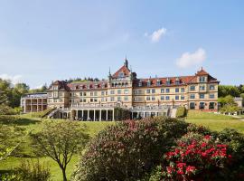Hotel Vejlefjord – hotel w mieście Stouby