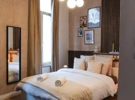 Elegant 5 BR Apartment at Ghent's Core