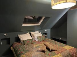 Entre Pierres et Rivière - Gites avec wellness privatifs, hotel a Hotton