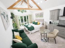 The Garden Hideaway Central Corbridge, Hotel in Corbridge