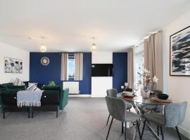 Heathrow Gateway Apartments with Underground Parking, Hotel in Colnbrook