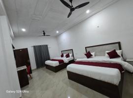 Shiv shakti dham, hotel Vrindávanban