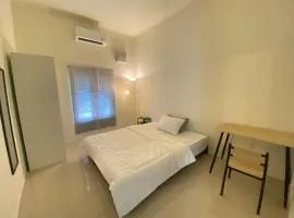 Gud house
