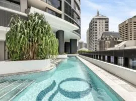 Star WaterView - All Inclusive - Resort Access - Gym Pool Sauna Spa