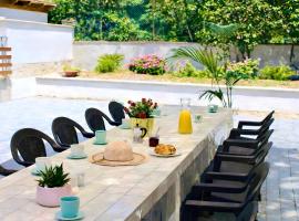 Thalassa Holiday Home with Terrace near the Sea - Anzio, hotel em Anzio